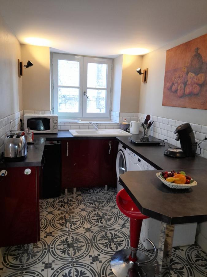 Sur Le Chemin Bed & Breakfast Auvillar ภายนอก รูปภาพ